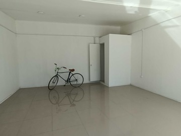 Arriendo Mensual / Local Comercial / Casablanca