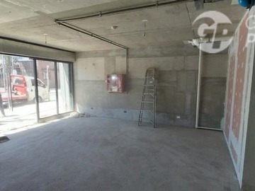 Arriendo Mensual / Local Comercial / Cerrillos