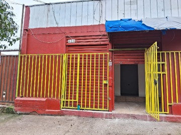Arriendo Mensual / Local Comercial / Colina
