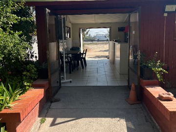 Arriendo Mensual / Local Comercial / Colina