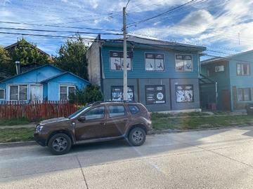 Arriendo Mensual / Local Comercial / Coyhaique