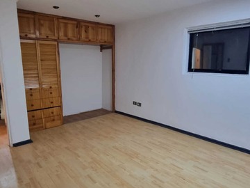 Arriendo Mensual / Local Comercial / Coyhaique