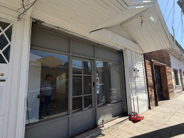 Arriendo Mensual / Local Comercial / Curicó