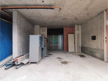 Arriendo Mensual / Local Comercial / Estación Central