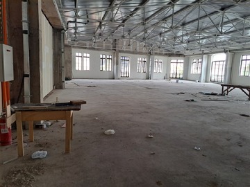 Arriendo Mensual / Local Comercial / Estación Central