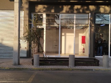 Arriendo Mensual / Local Comercial / Independencia