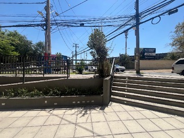 Arriendo Mensual / Local Comercial / Independencia