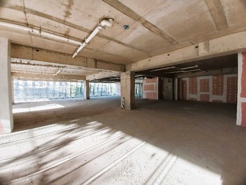 Arriendo Mensual / Local Comercial / Independencia