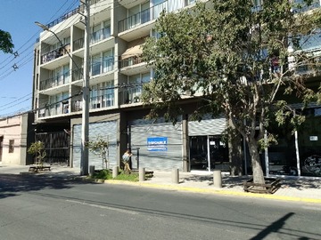 Arriendo Mensual / Local Comercial / Independencia