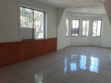 Arriendo Mensual / Local Comercial / Independencia