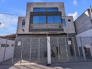Arriendo Mensual / Local Comercial / Iquique