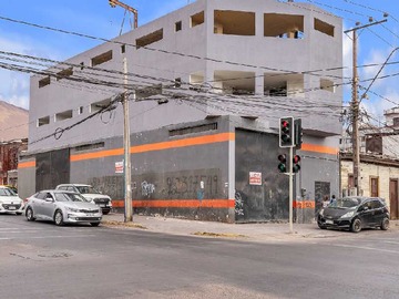 Arriendo Mensual / Local Comercial / Iquique