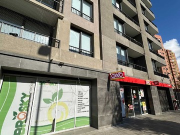 Arriendo Mensual / Local Comercial / La Florida