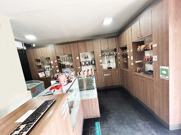 Arriendo Mensual / Local Comercial / La Reina