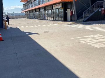 Arriendo Mensual / Local Comercial / Lampa