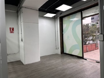 Arriendo Mensual / Local Comercial / Las Condes