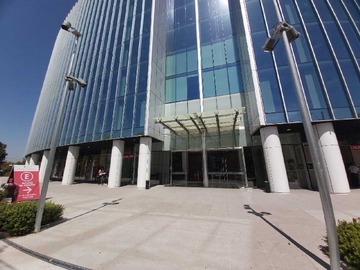 Arriendo Mensual / Local Comercial / Las Condes