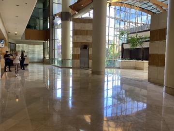 Arriendo Mensual / Local Comercial / Las Condes