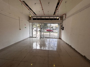 Arriendo Mensual / Local Comercial / Las Condes