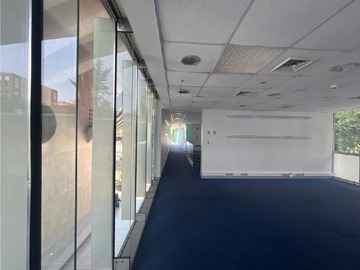 Arriendo Mensual / Local Comercial / Las Condes