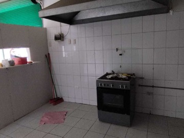 Arriendo Mensual / Local Comercial / Las Condes