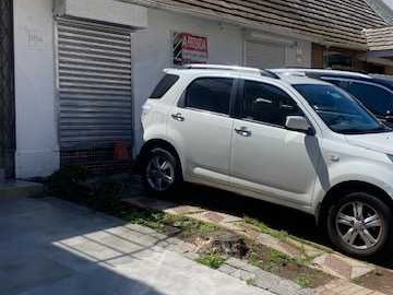 Arriendo Mensual / Local Comercial / Las Condes