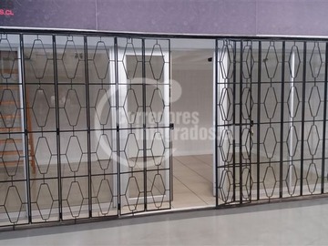 Arriendo Mensual / Local Comercial / Las Condes