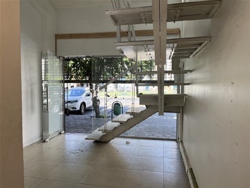 Arriendo Mensual / Local Comercial / Las Condes