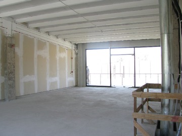 Arriendo Mensual / Local Comercial / Lo Barnechea