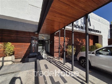 Arriendo Mensual / Local Comercial / Lo Barnechea