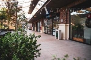 Arriendo Mensual / Local Comercial / Lo Barnechea