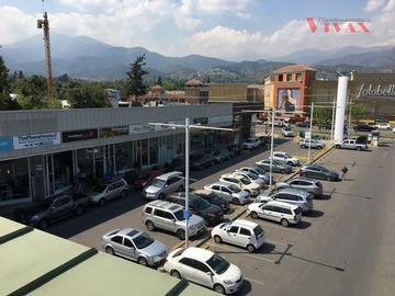 Arriendo Mensual / Local Comercial / Lo Barnechea