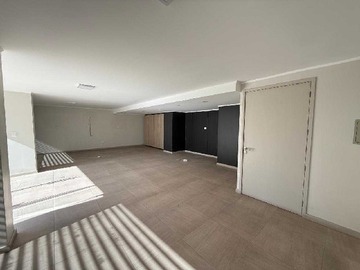 Arriendo Mensual / Local Comercial / Ñuñoa