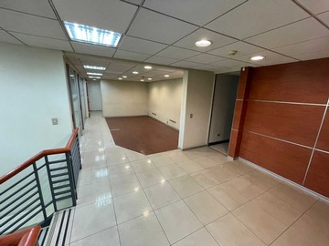 Arriendo Mensual / Local Comercial / Ñuñoa