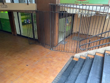 Arriendo Mensual / Local Comercial / Providencia