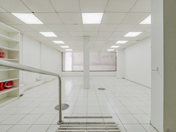 Arriendo Mensual / Local Comercial / Providencia