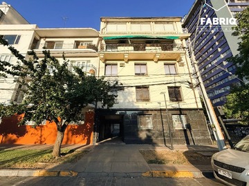 Arriendo Mensual / Local Comercial / Providencia