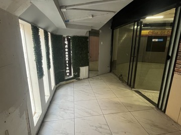 Arriendo Mensual / Local Comercial / Providencia