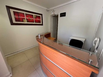 Arriendo Mensual / Local Comercial / Providencia
