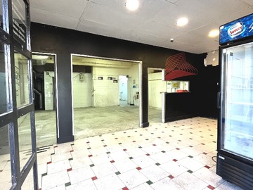 Arriendo Mensual / Local Comercial / Providencia