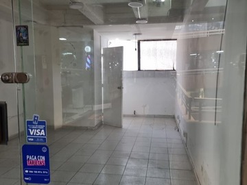 Arriendo Mensual / Local Comercial / Providencia