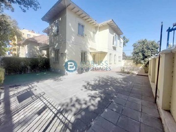 Arriendo Mensual / Local Comercial / Providencia