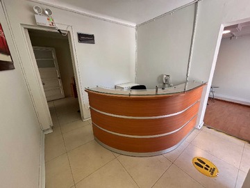 Arriendo Mensual / Local Comercial / Providencia