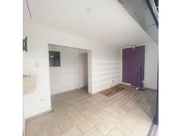 Arriendo Mensual / Local Comercial / Providencia