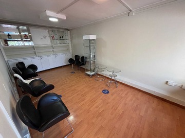 Arriendo Mensual / Local Comercial / Providencia