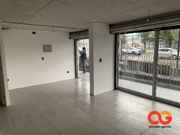 Arriendo Mensual / Local Comercial / Providencia