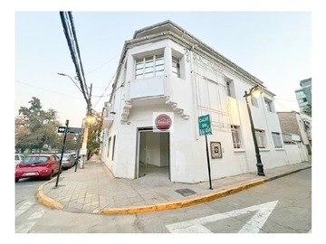 Arriendo Mensual / Local Comercial / Providencia
