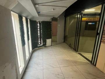 Arriendo Mensual / Local Comercial / Providencia