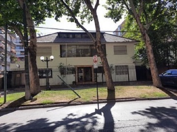 Arriendo Mensual / Local Comercial / Providencia