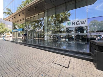 Arriendo Mensual / Local Comercial / Providencia